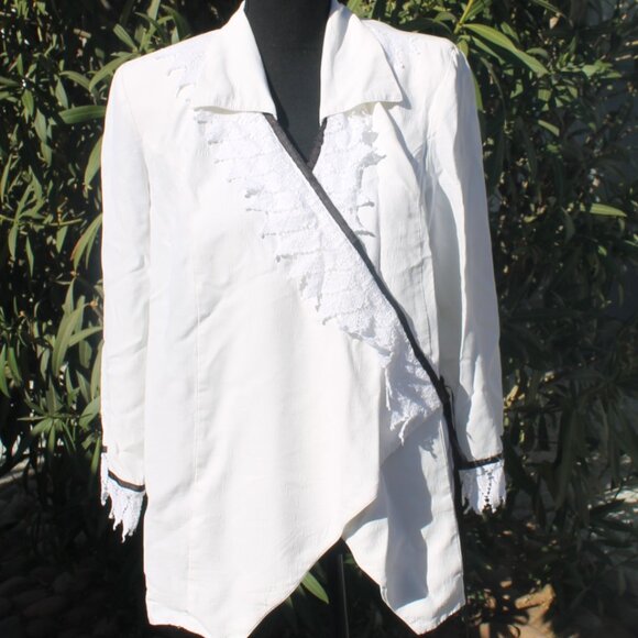 ALL THAT JAZZY MATERNITY BLACK WHITE BLOUSE SIZE MEDIUM L/S LACE TRIM VTG - Picture 2 of 12